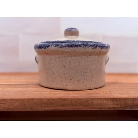 Apple Pottery Crock Small with Lid Country Apples - Picture 4 of 8